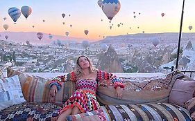Arif Cave Hotel